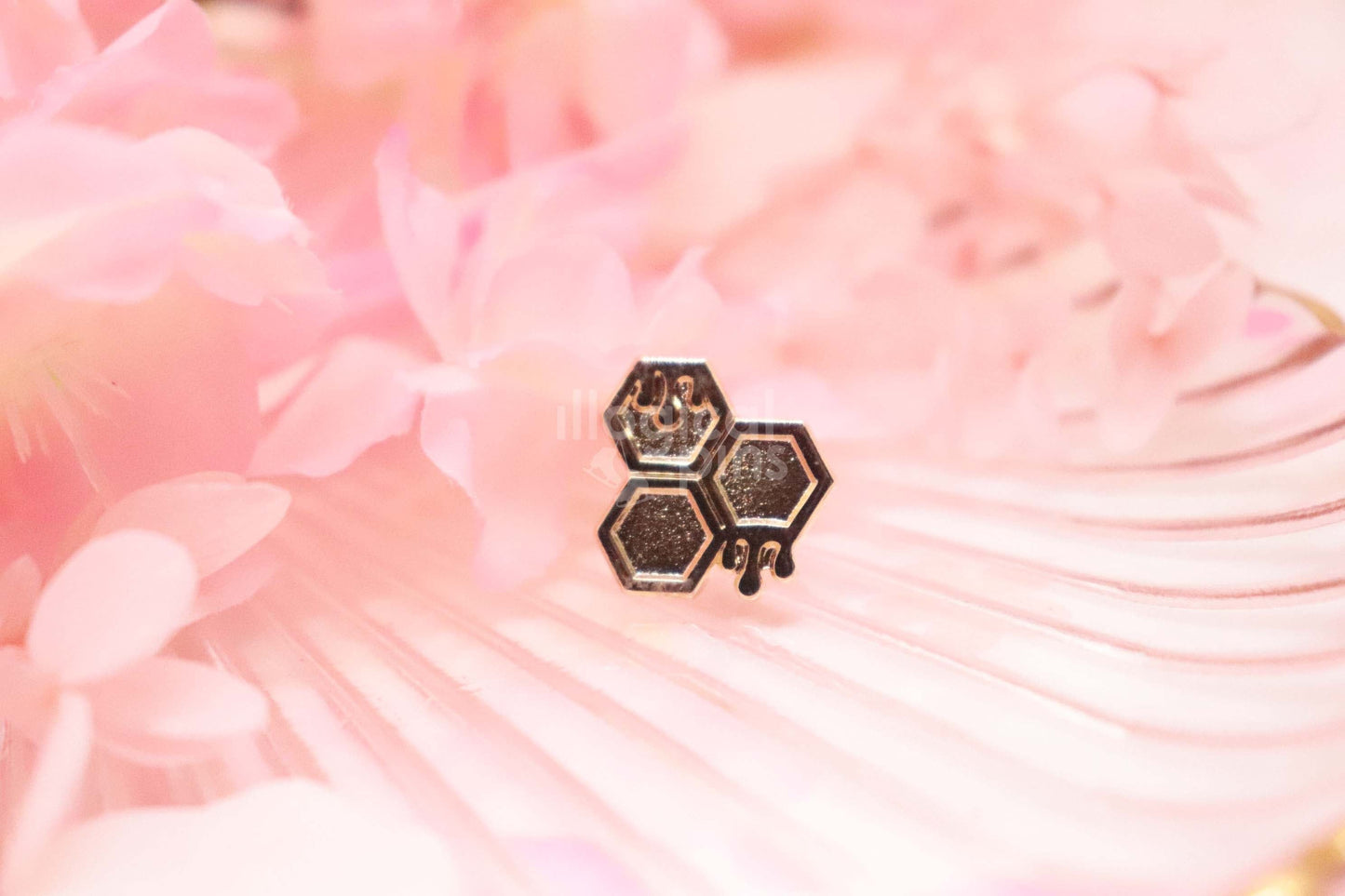 Gold Honeycomb Earrings