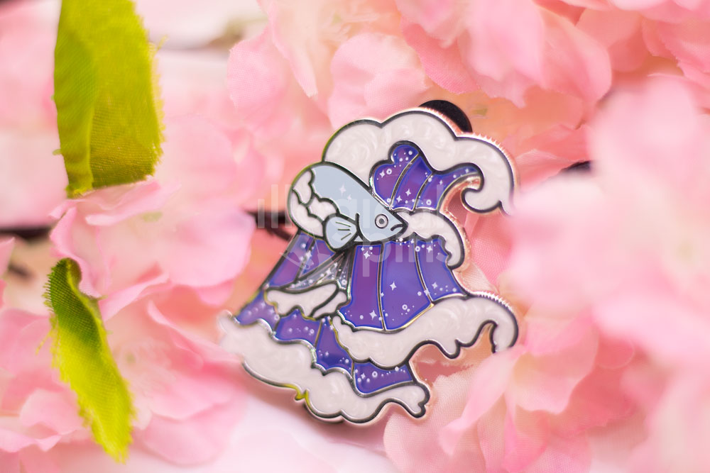 Pin Betta Ocean Betta Enamel Pin – Luna Orbits